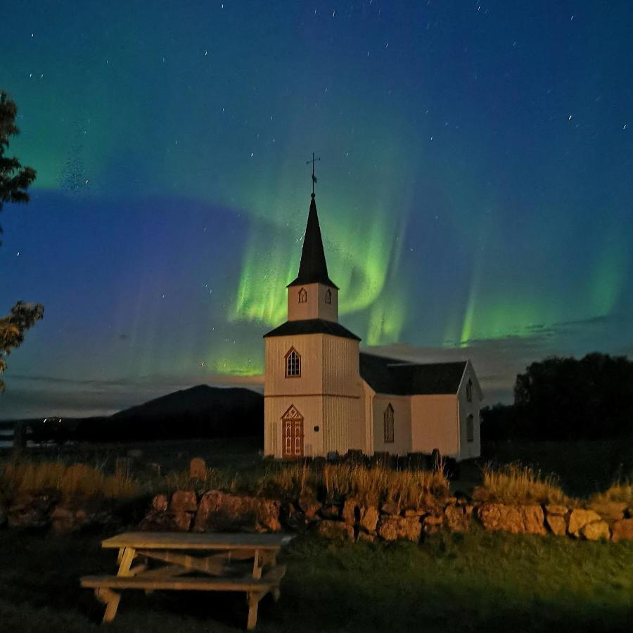 Hotel Tranøya Extérieur photo