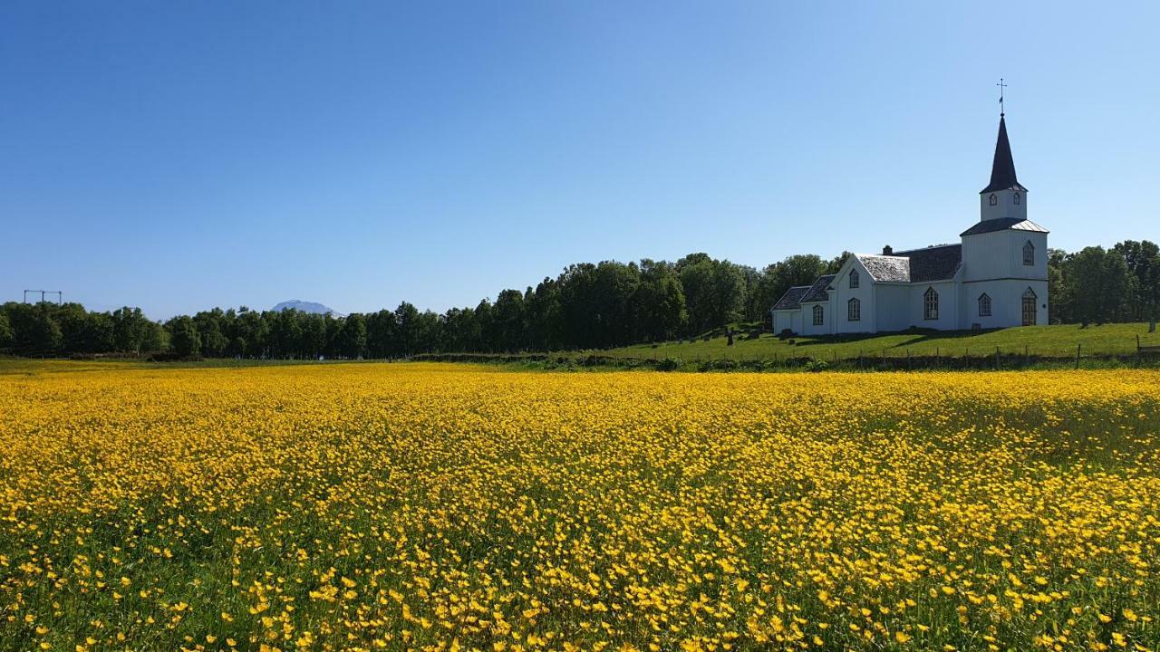 Hotel Tranøya Extérieur photo